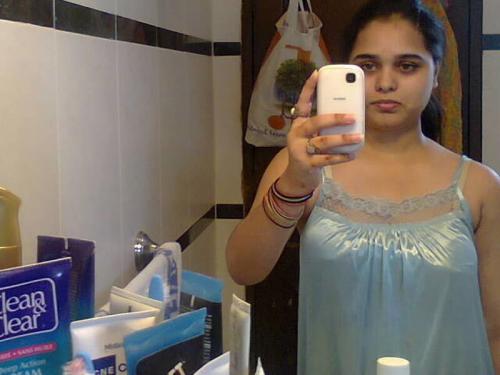 Girlfriend from New Delhi showing firm boobs 4