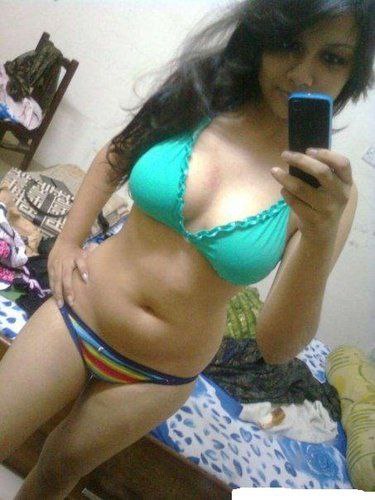 Gorgeous girl nude pics and videos released 8