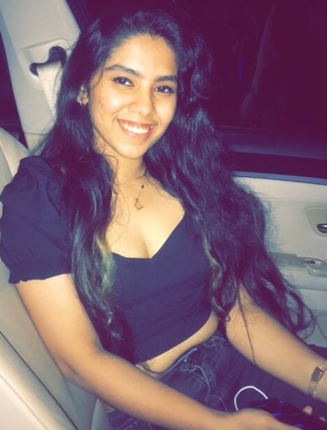 Gorgeous mallu girlfriend boobs showing to lover 3
