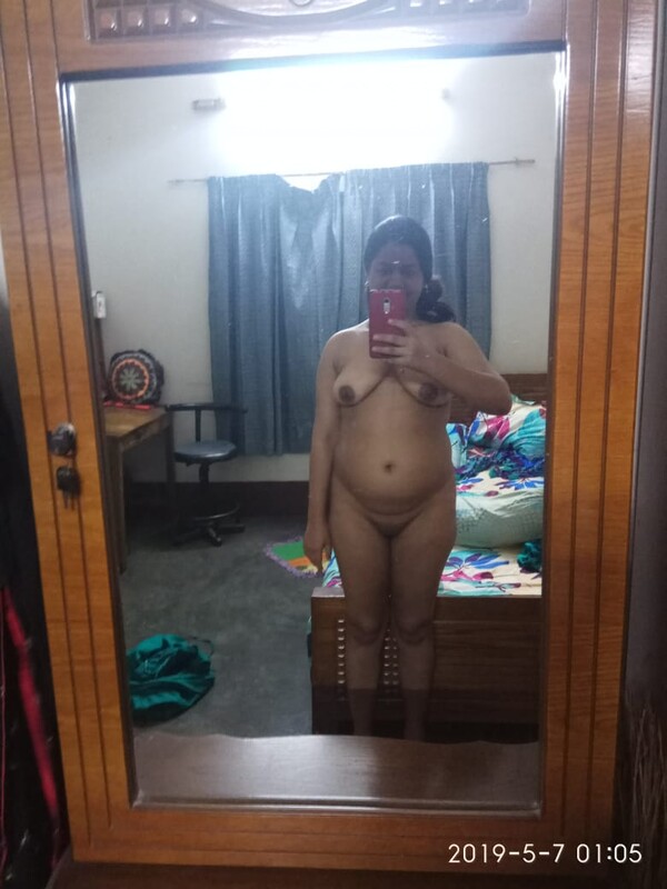 Guwahati sexy wife naked photos exposed 6