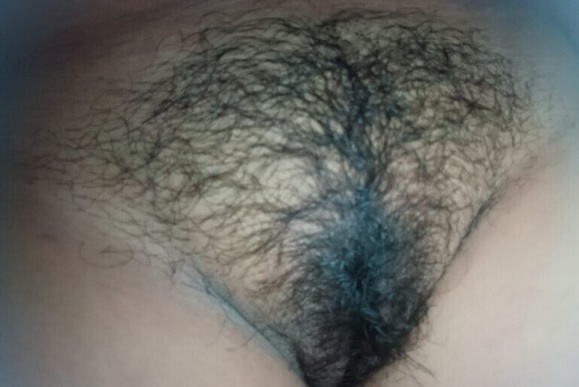 Hairy pussy Bengali boudi nude photos sharing with ex-lover 5