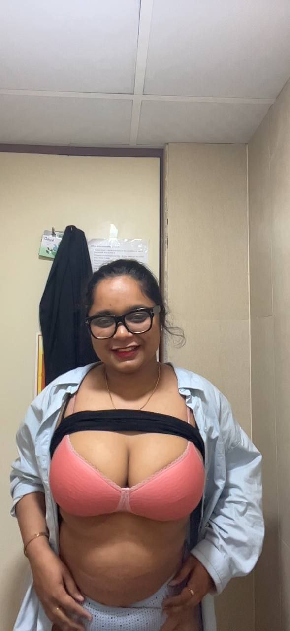 High class desi maal milk tankers and pussy show 5