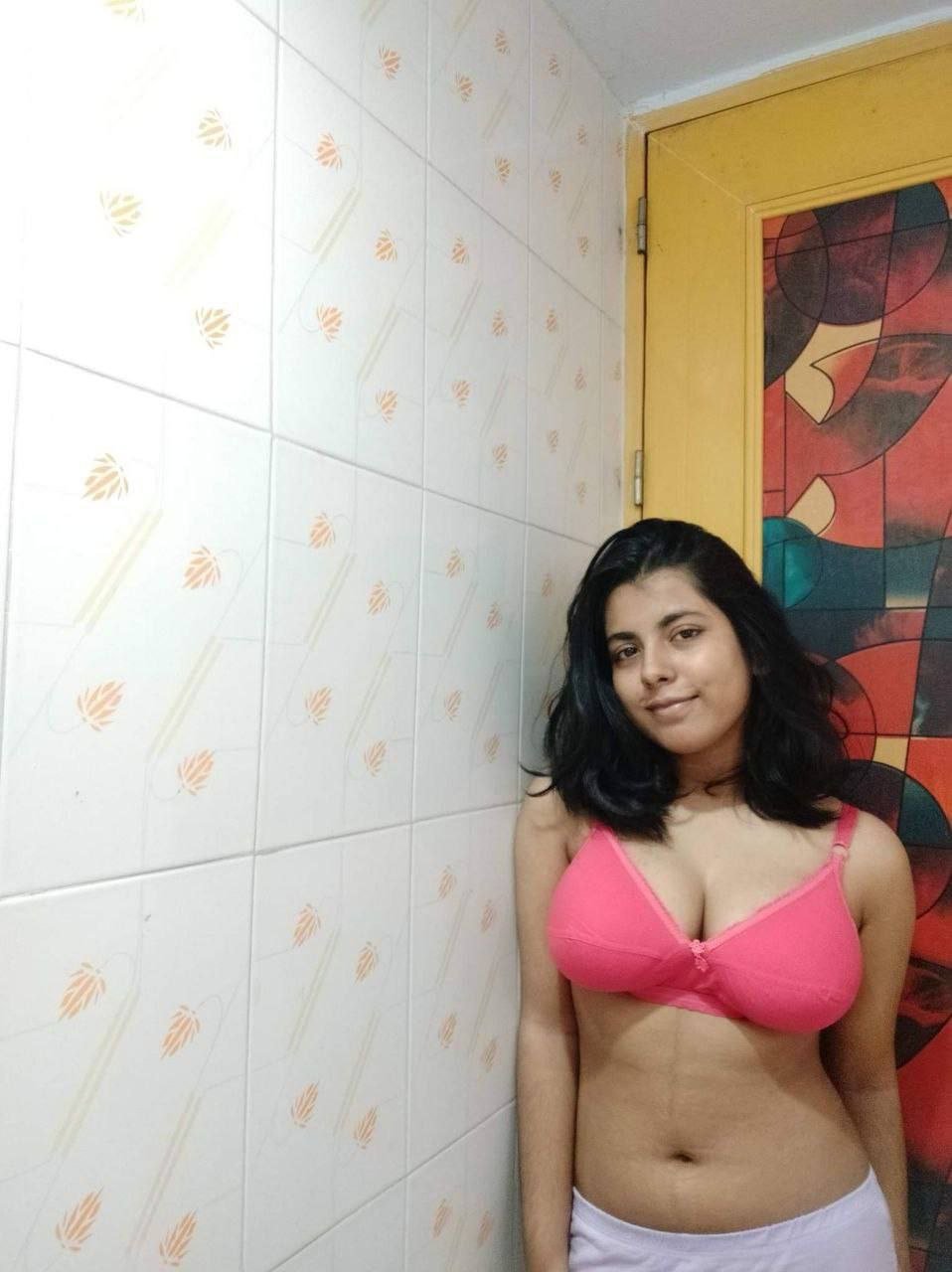 High class Indian wife nude photos exclusive 6