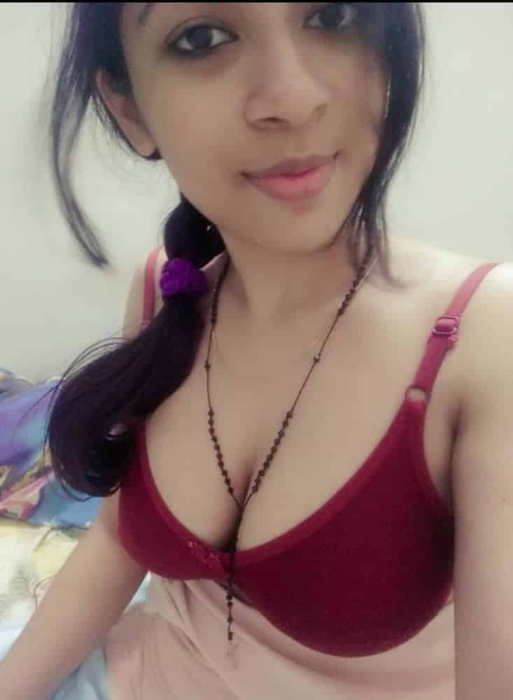 High-quality Beautiful Desi girl pics 5
