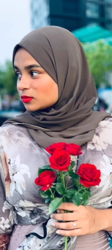 Hijab Bengali girl topless selfies for lover 1