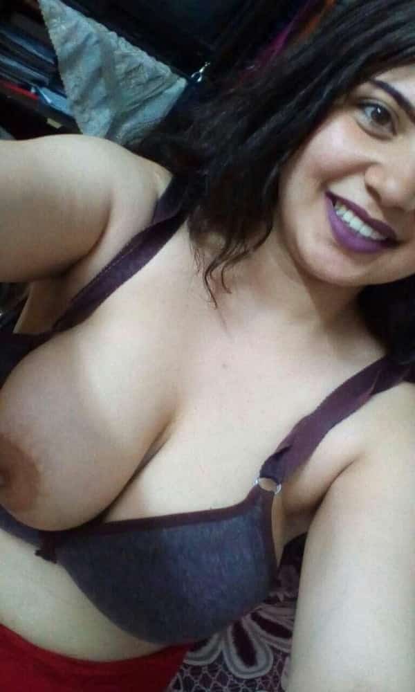 Hot Bangladeshi girl pics online 12