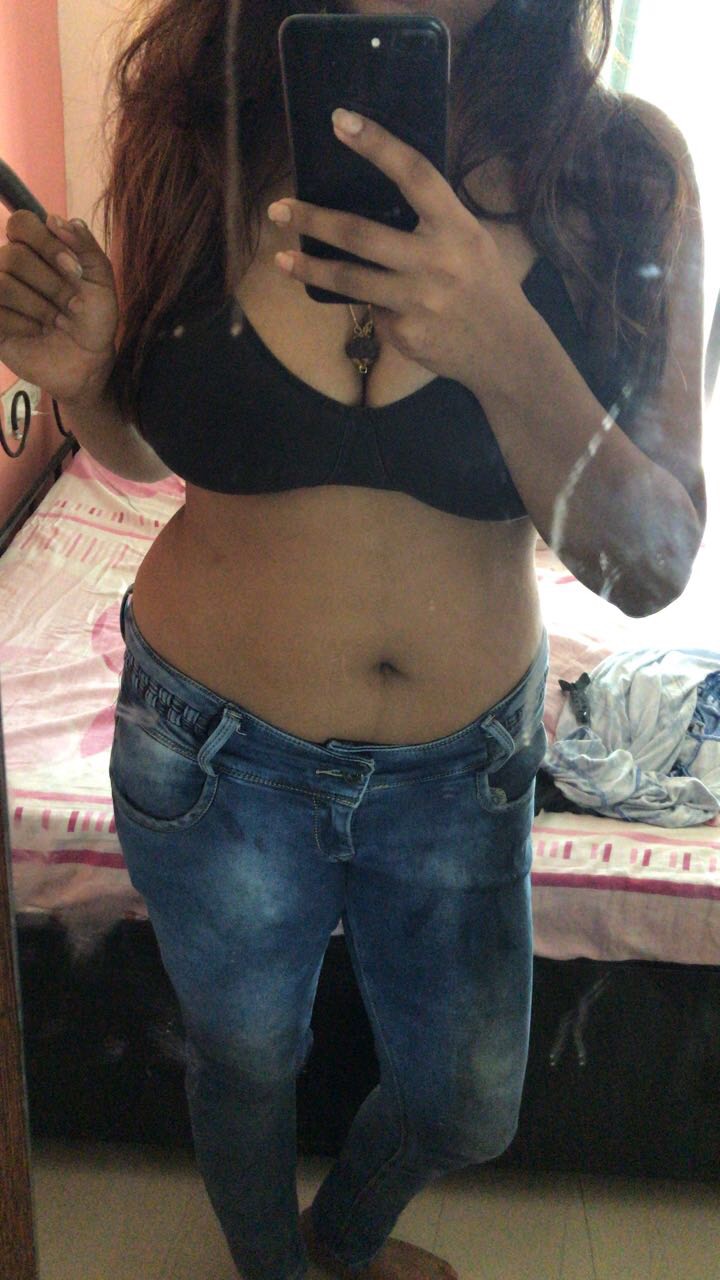 Hot desi booby girl goes naughty takes selfie photos 8