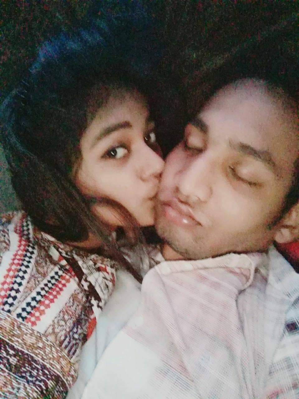 Hot Desi girl with her lover photos 6