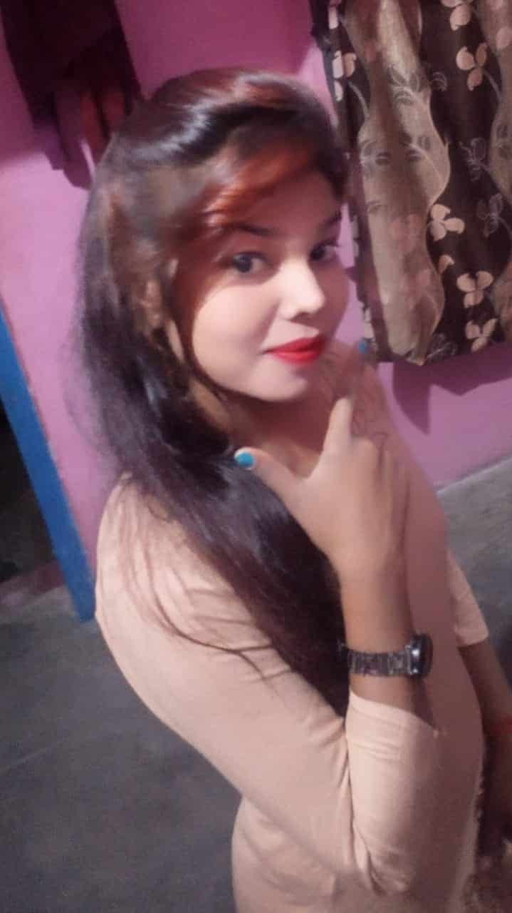 Hot Indian girl nudes circulating on the net 8