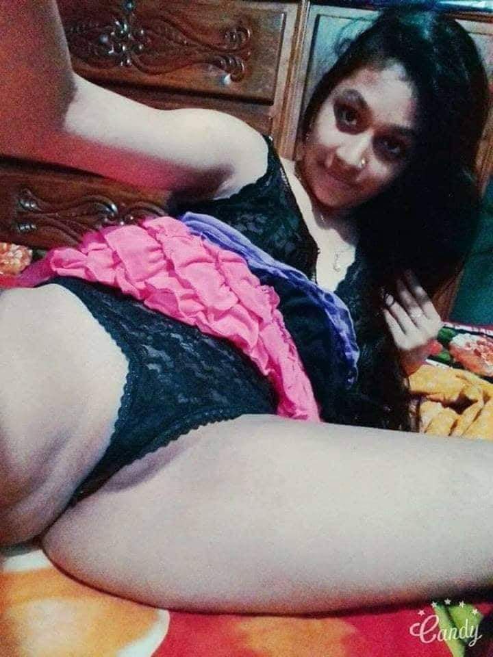 Hot Indian pussy pics of a newly married bhabhi 2