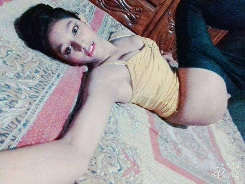 Hot Indian pussy pics of a newly married bhabhi 4
