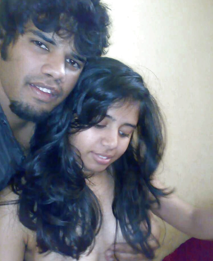 Hot Indian teen babe with mango shaped boobs exposed 11