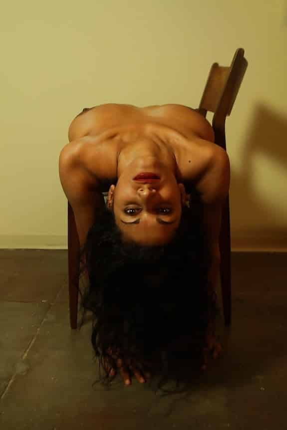 Hot sexy Indian girl nude photoshoot pics 5