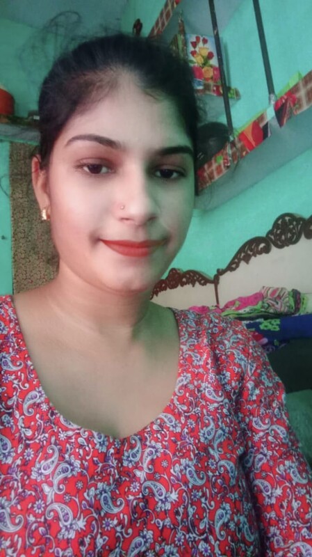Huge boobs Desi village unmarried girl nude pics 1
