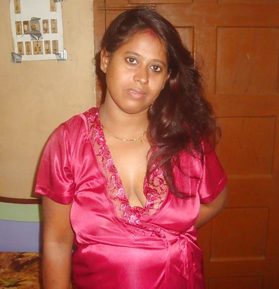Indian aunty naughty pics 6