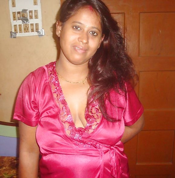 Indian aunty naughty pics 9