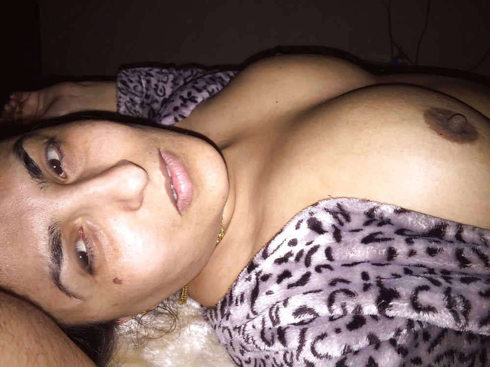 Indian Bhabhi changing Bra 8