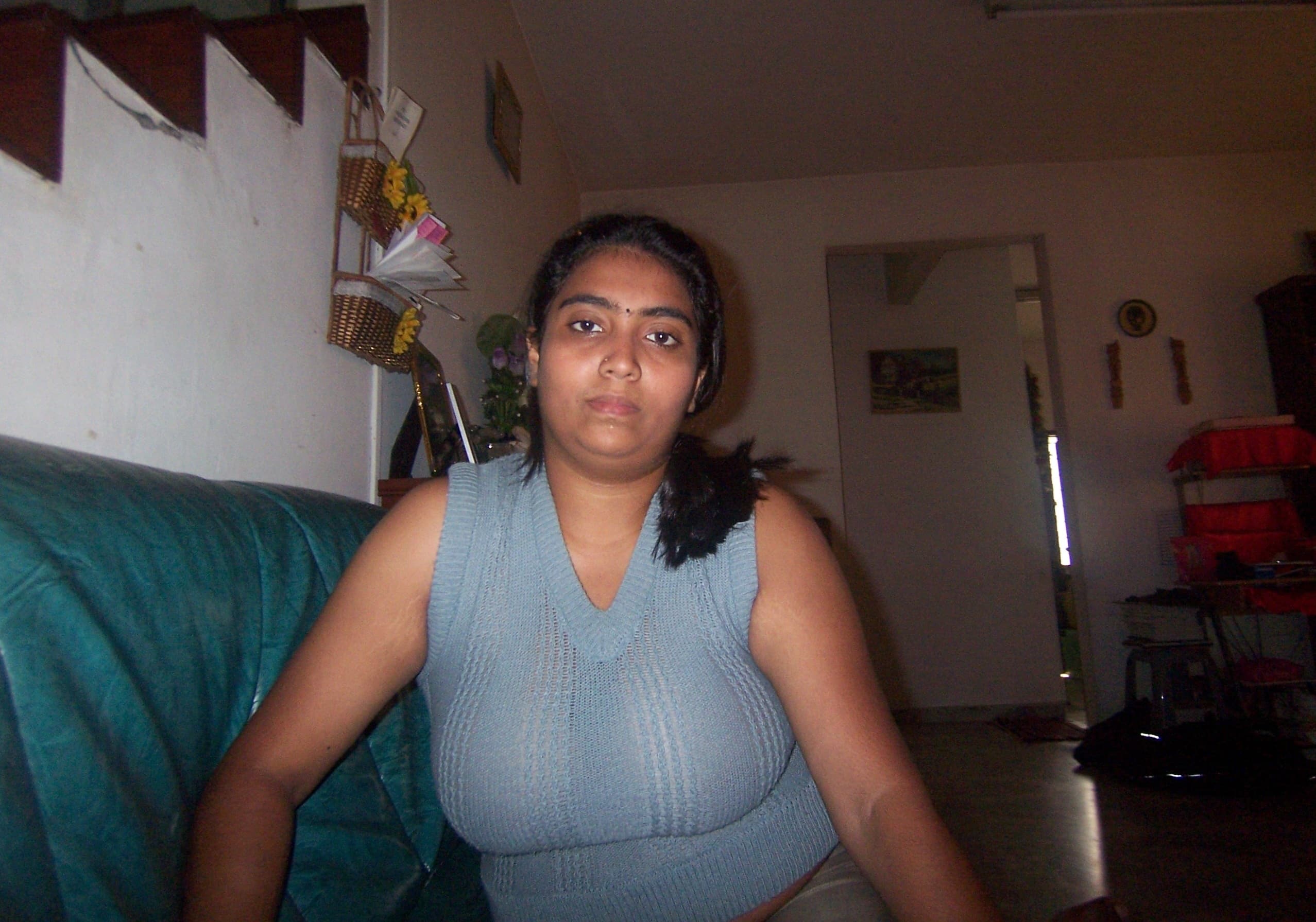 Indian big boobs pics of hot Indian Bhabhi 8