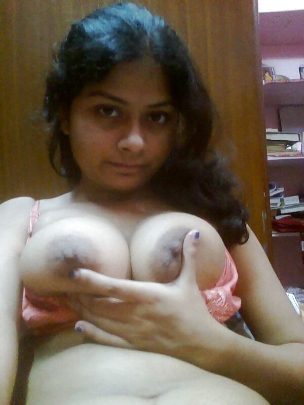 Indian Big Booby Girl Naked Seflie Pics 3