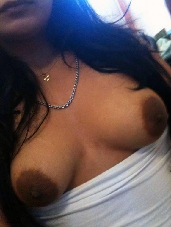 Indian boobs show by young and horny college girls for their lovers 6