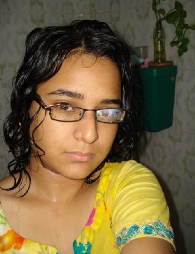 Indian college girl nude selfie photos online 3