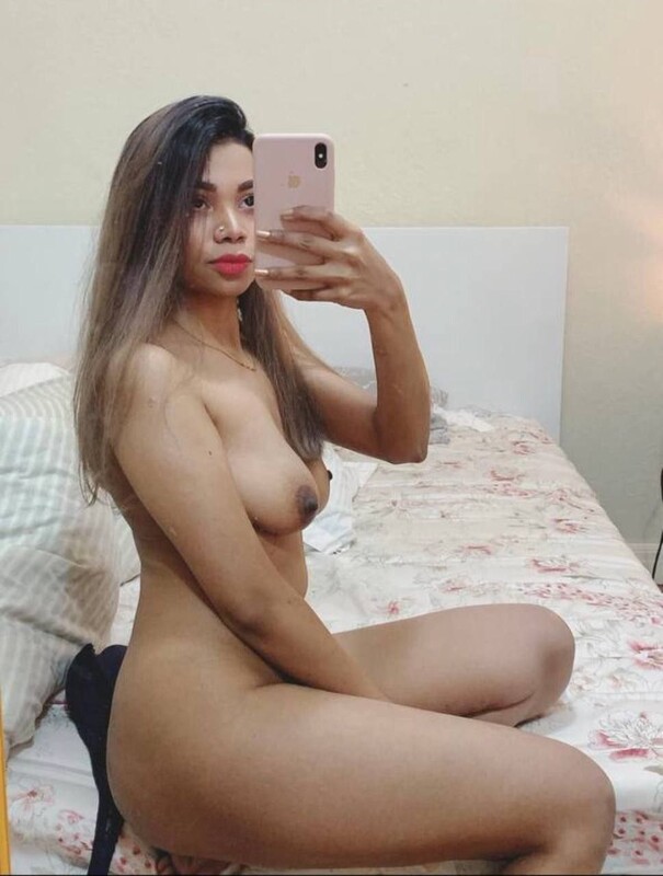 Indian escort girl nude photos collection 3