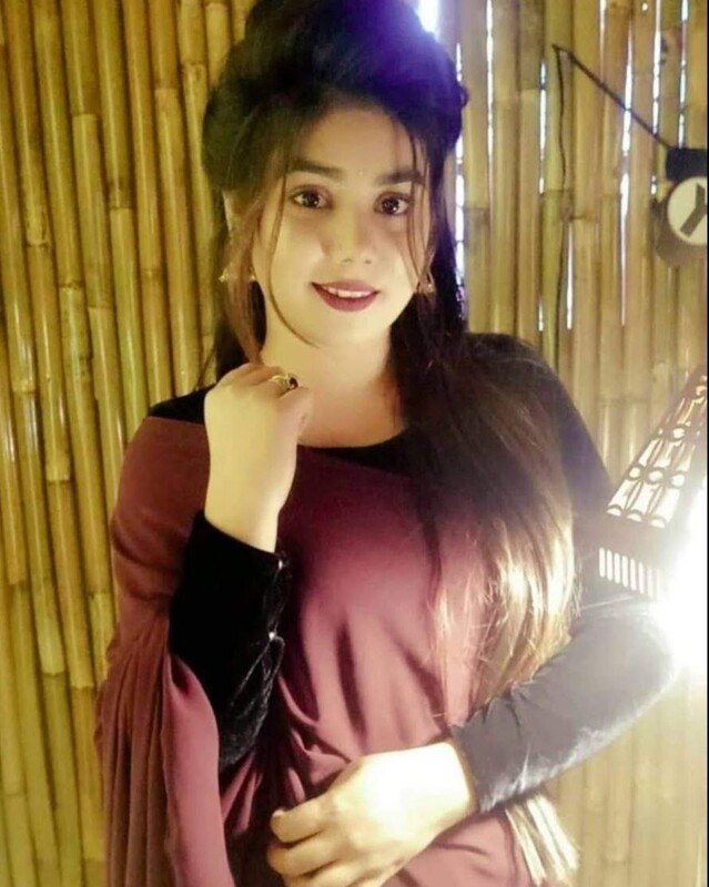 Indian girl revealing nude figure for boyfriend 1