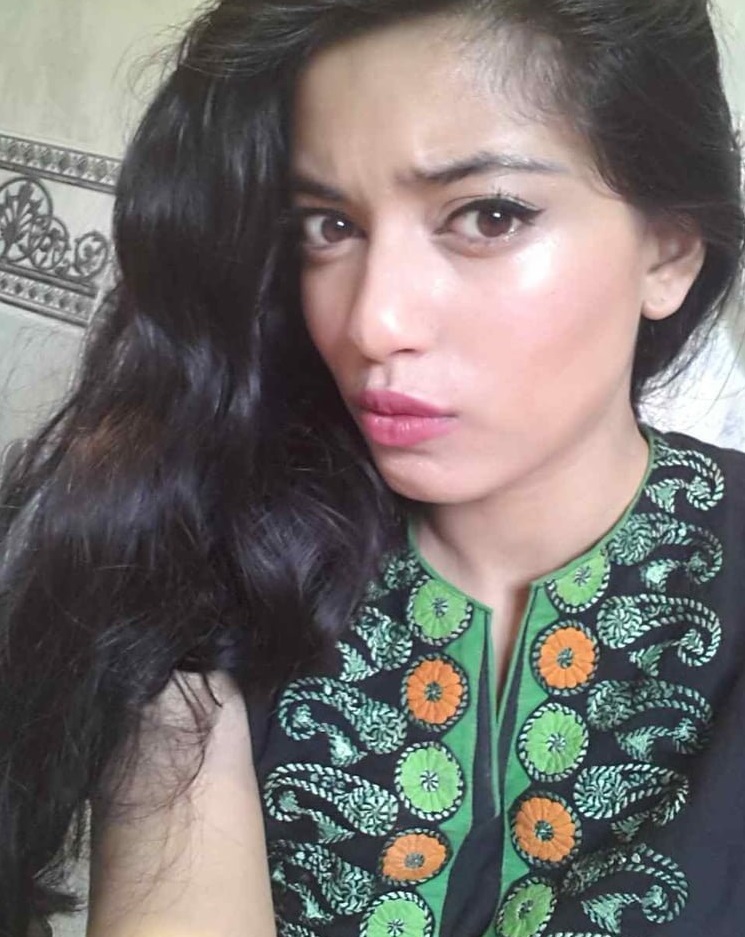 Indian girl self shot pics 8
