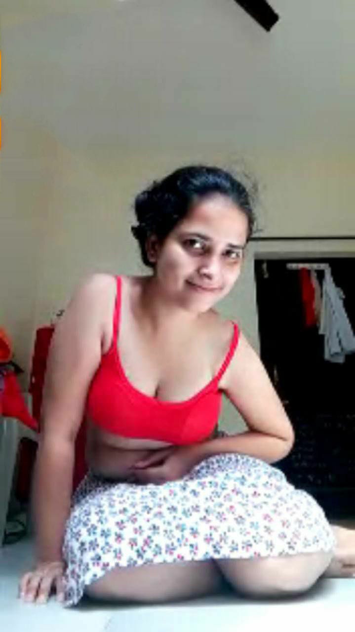 Indian housewife sex relationship nude pics 8