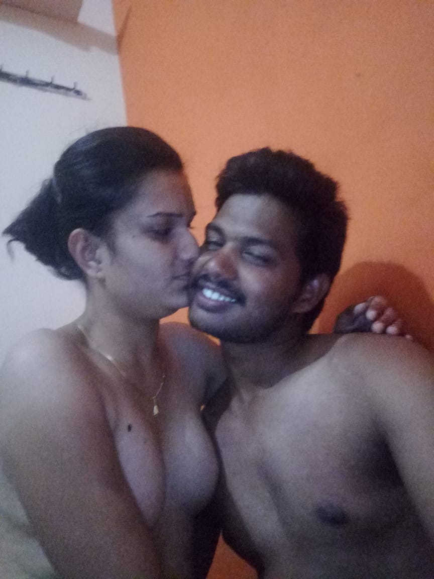 Indian lovers nude pics goes viral on the internet 1