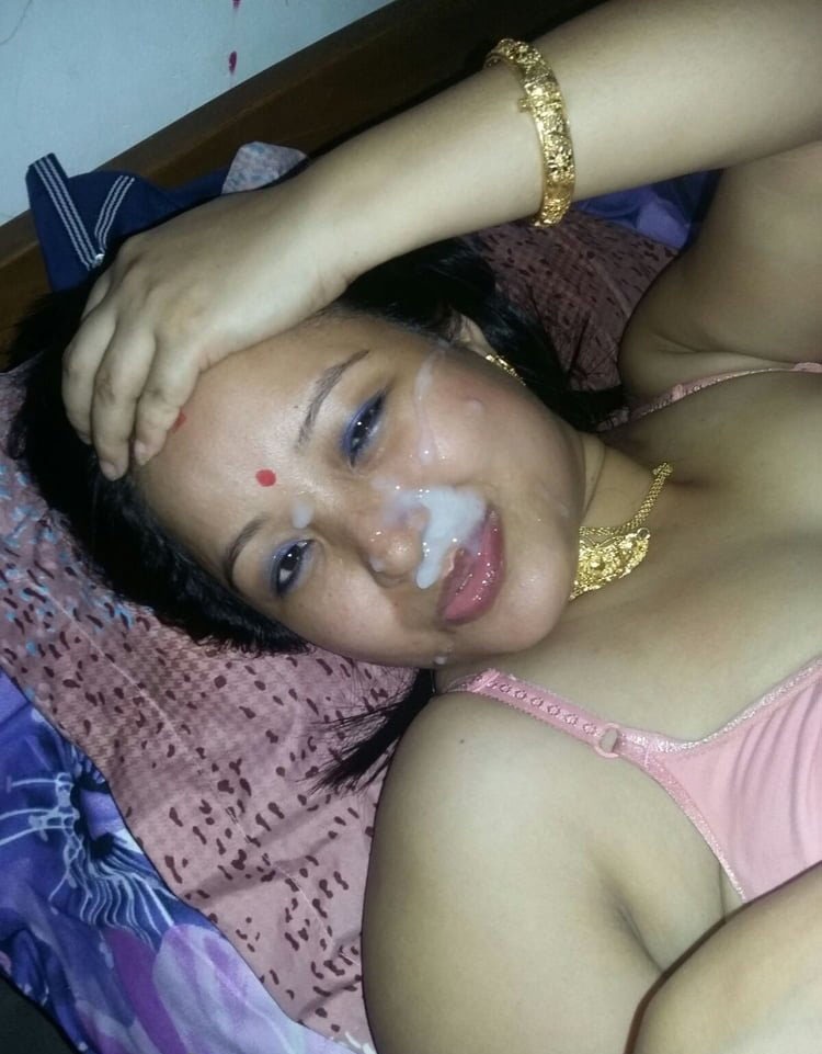 Indian Milf Bhabhi sex pics 7