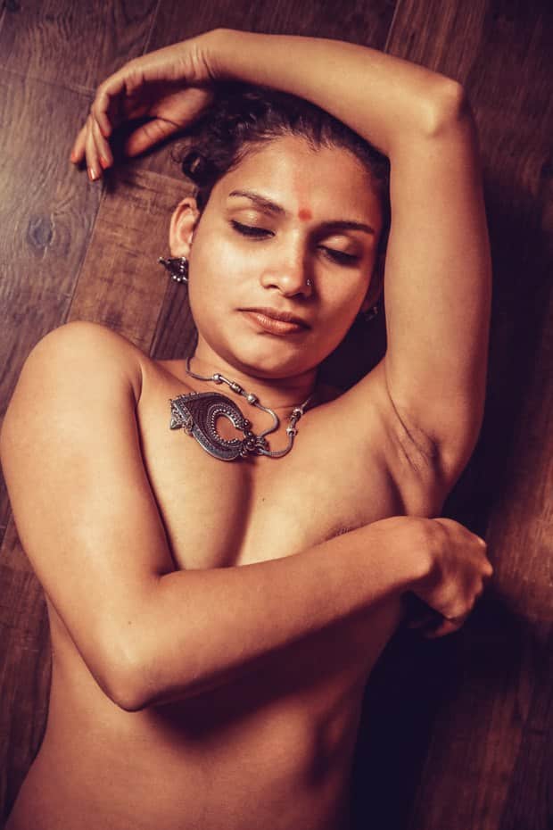 Indian model nude pics to to tease your sex mood 12