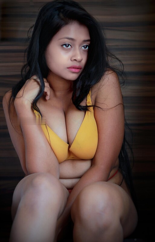 Indian model thick ass nude photo shoot pics 10