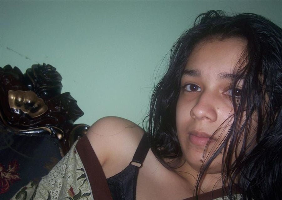 Indian Muslim girl full nude pics 1