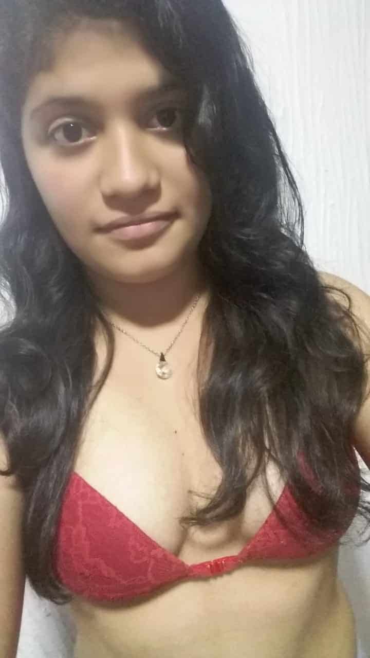 Indian nude selfie photos 11