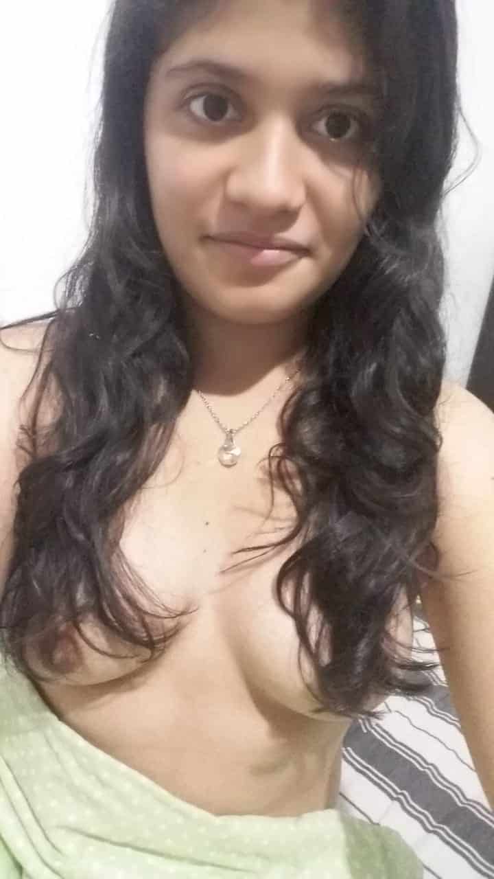 Indian nude selfie photos 12