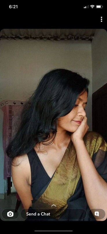 Indian saree college girl revealed big round boobs 3