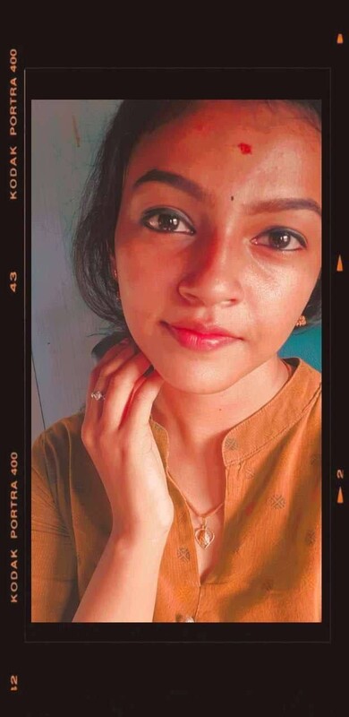 Indian saree college girl revealed big round boobs 4