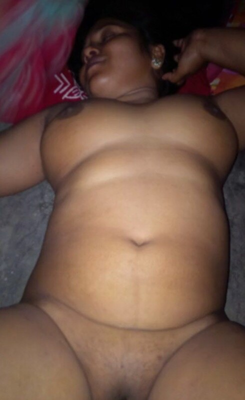 Indian sex photos of shaved pussy horny girl 5