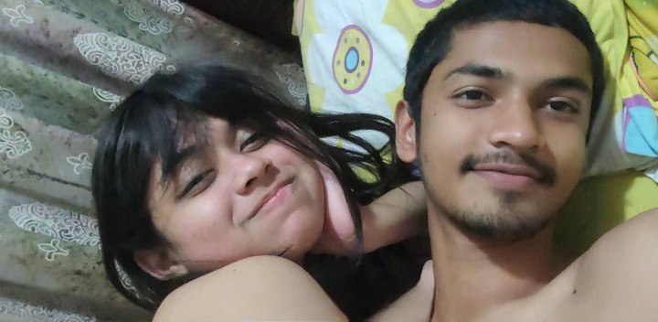 Indian sex pics of New Delhi hot girlfriend 11