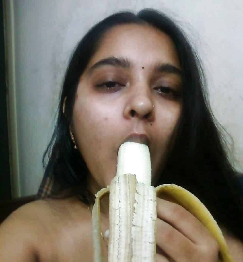 Indian sex pictures of bhabhi devar incest home sex leaked 3