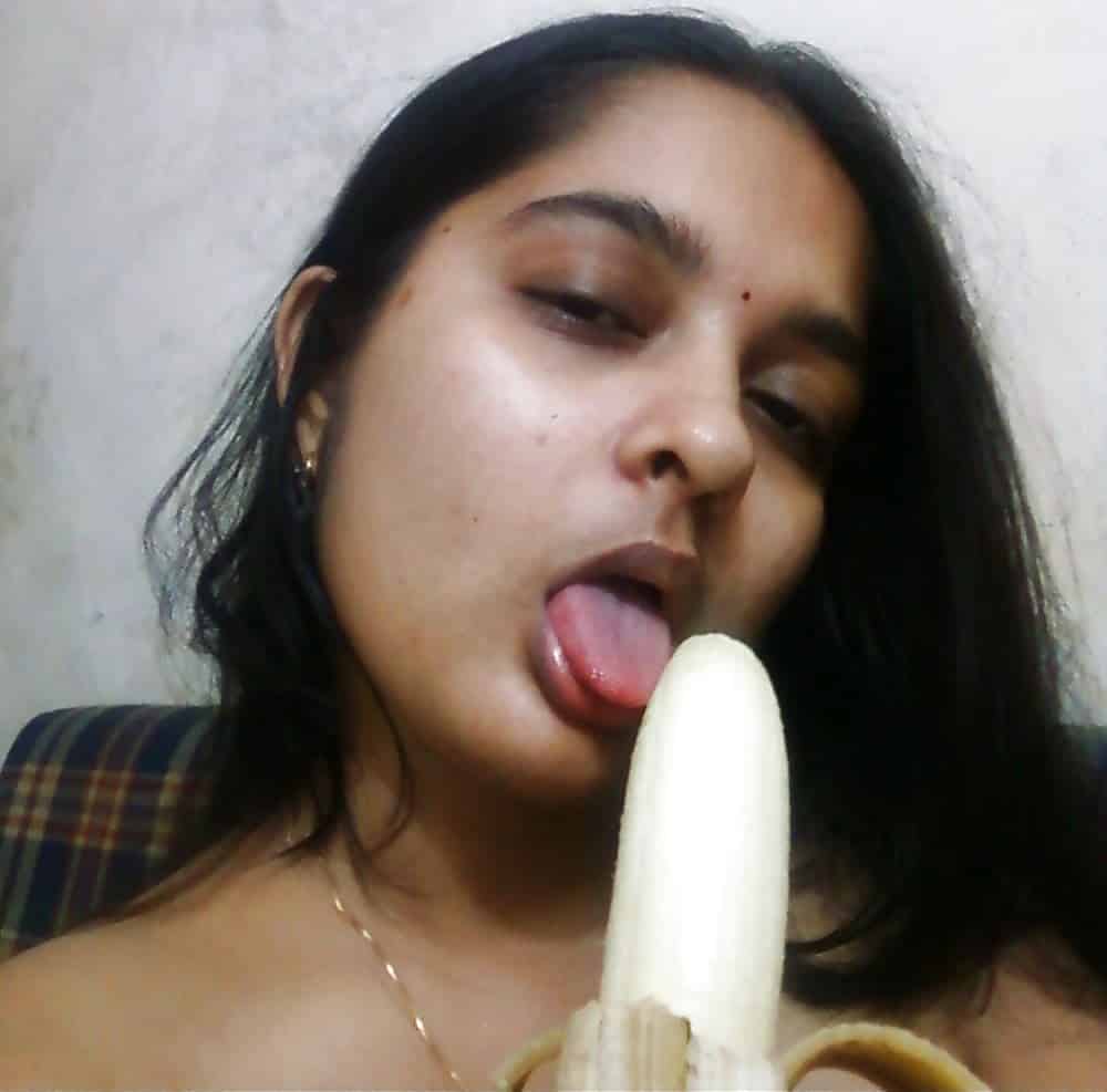 Indian sex pictures of bhabhi devar incest home sex leaked 8