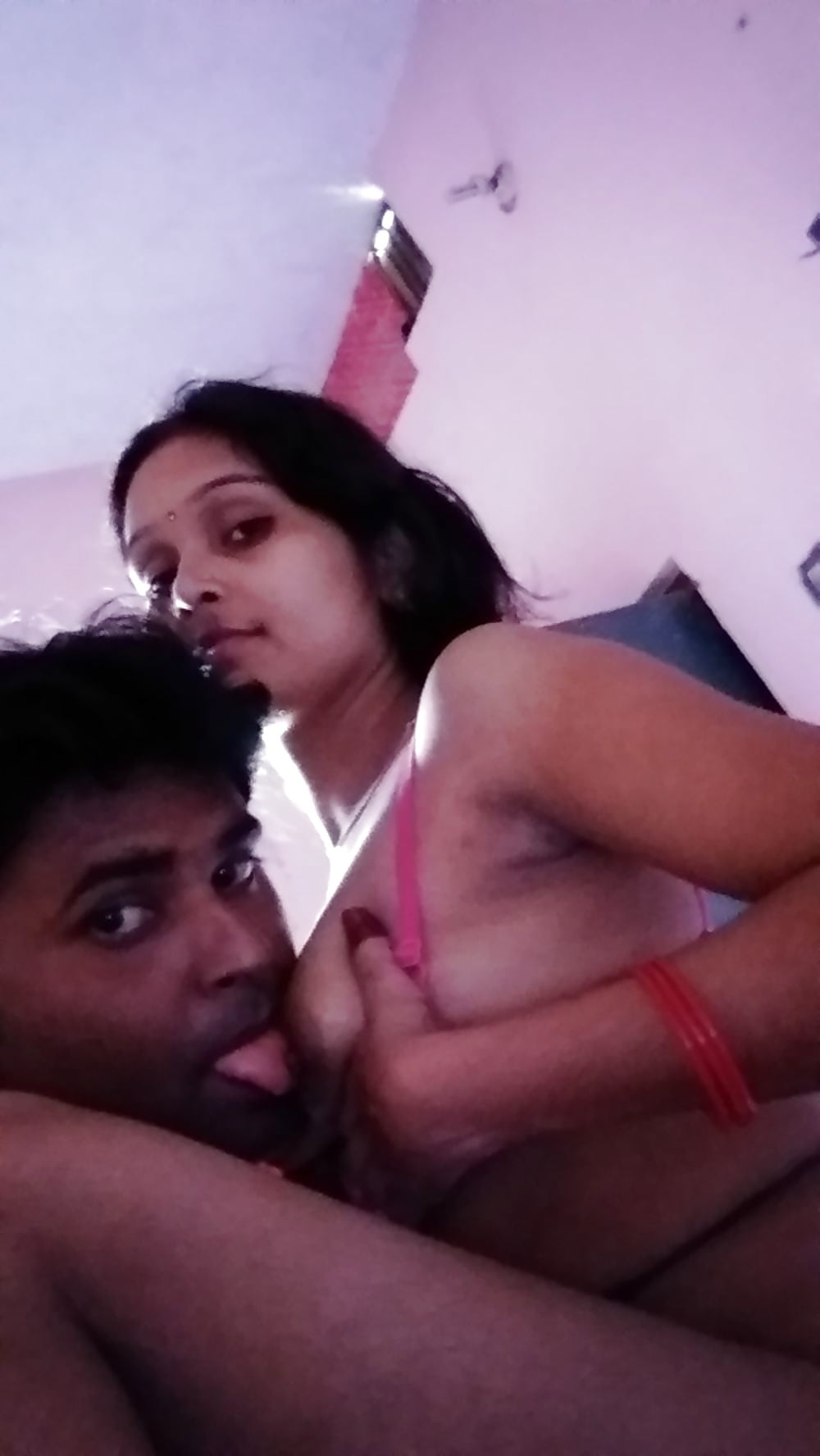 Indian wife nude sex photos with her secret lover 9