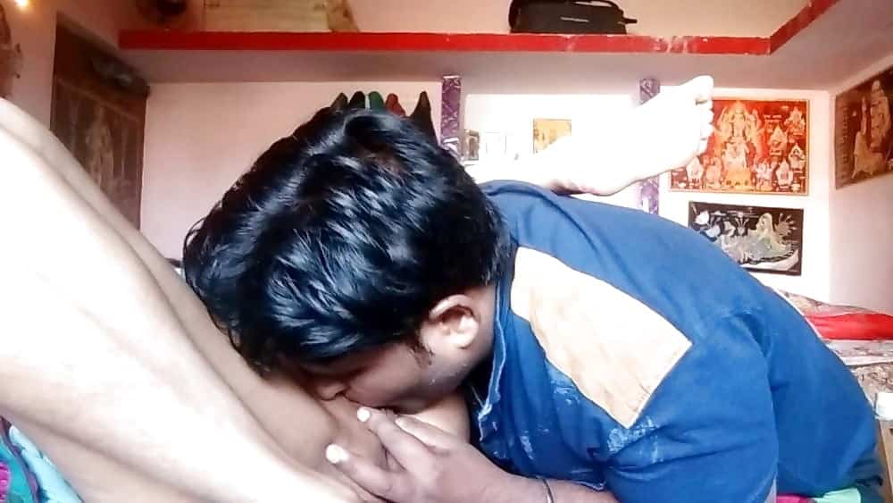Indian wife nude sex pics with her husband 6