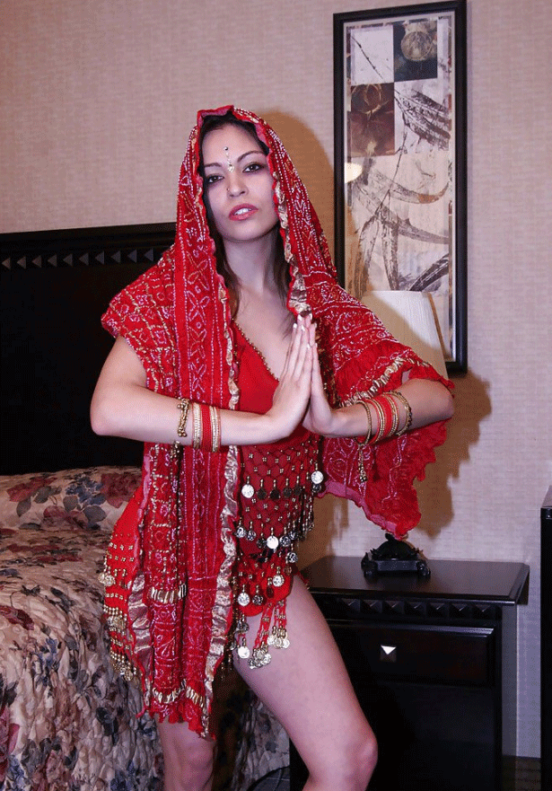 Indian Wife Sexy show picture collection 11