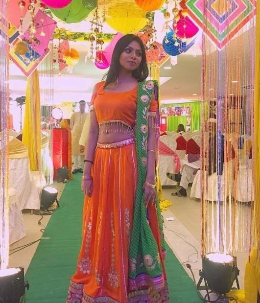 Indore amateur girl blowjob and nude photos 9