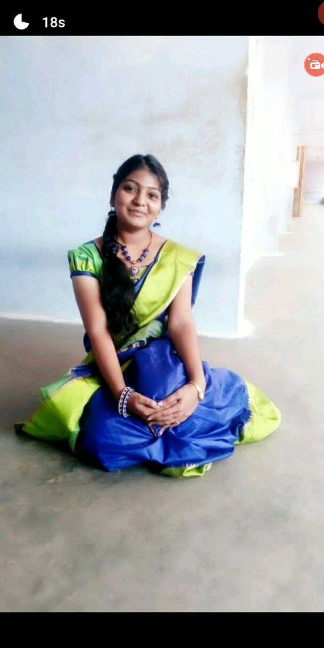 Kannadiga girl naked photos shared with lover 1