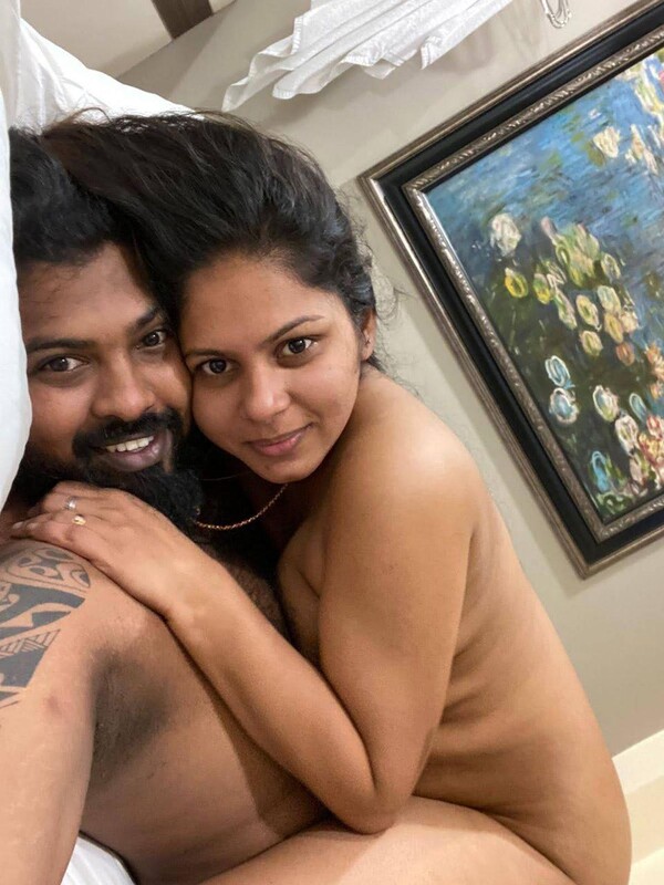 Kerala couple erotic sex and hot wife pussy smoking 4