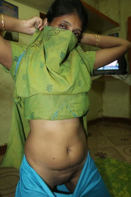 Kerala wife nude pics for her WhatsApp lover 2