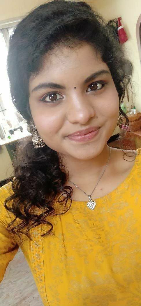 Kottayam hostel college girl naked posing pics 7